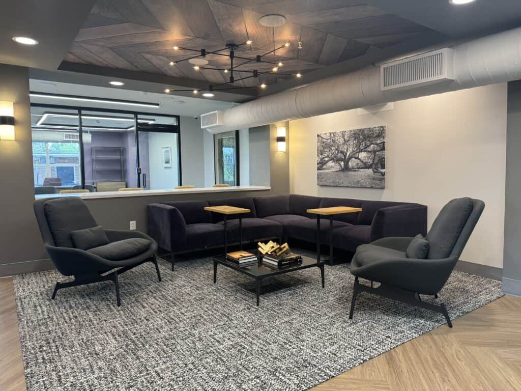 Altitude Apts
